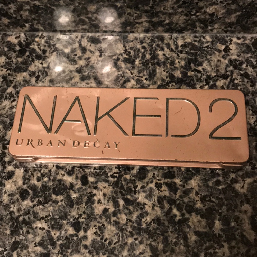 Naked 2 Palette used